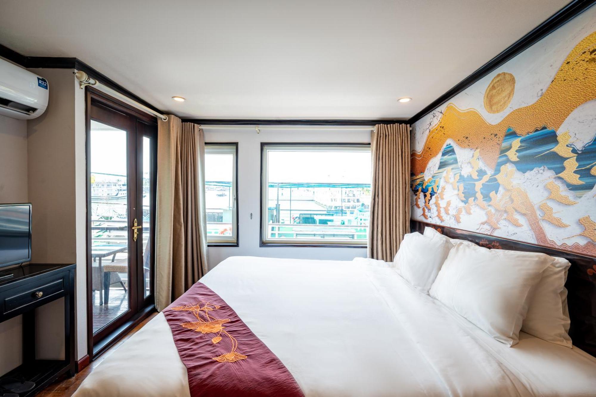 Dragon Crown Legend Cruise Hotel Ha Long Exterior foto